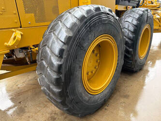 2018-caterpillar-140k-1436647-46248262