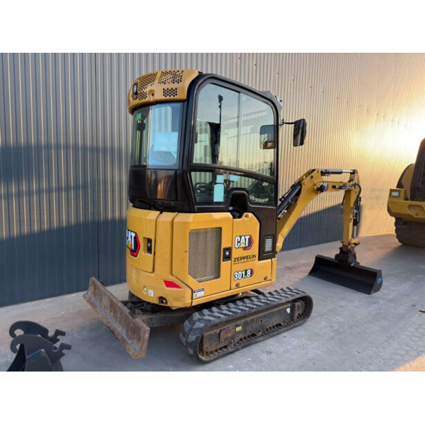 2021 Caterpillar 301.8-46248317