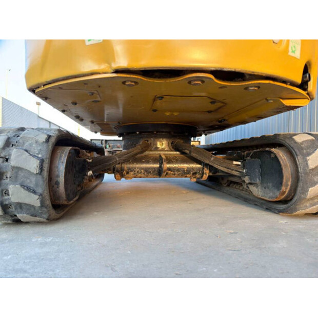 2021 Caterpillar 301.8-46248323