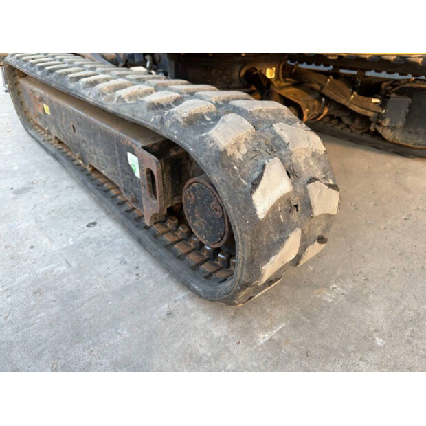 2021 Caterpillar 301.8-46248335