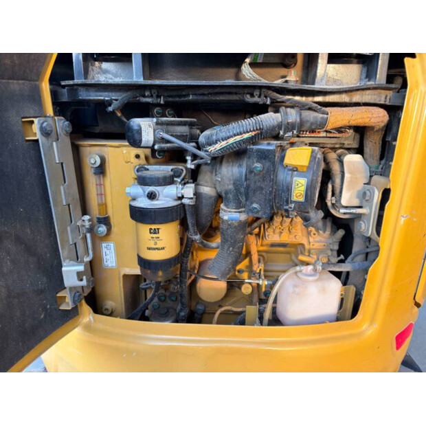 2021 Caterpillar 301.8-46248339