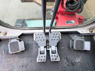 2010-takeuchi-tb235-1436650-46248386