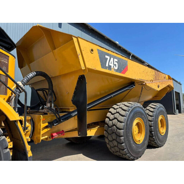 2018 Caterpillar 745 04A-46248505