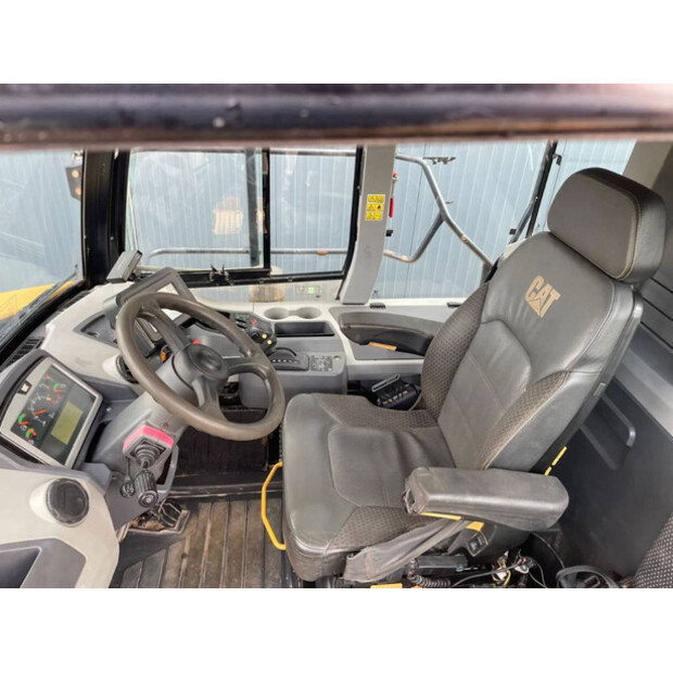 2018 Caterpillar 745 04A-46248553