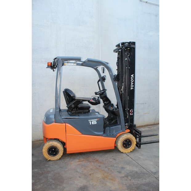 2016 Toyota 8FBM16T-46263004