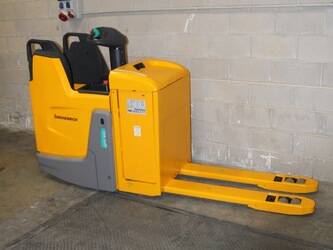 2020-jungheinrich-ere-225-1436719-46263016