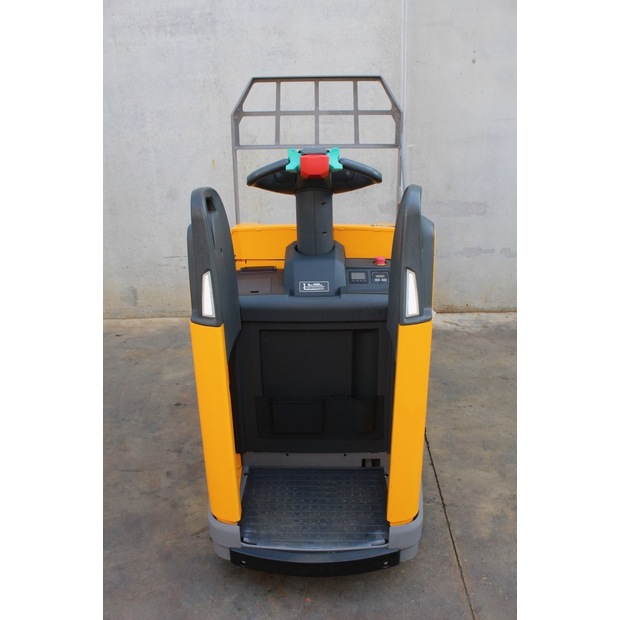 2020 Jungheinrich ERE 225-46263064