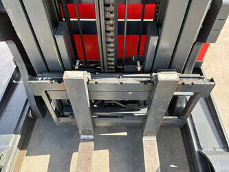 2018-linde-r12b-46263396