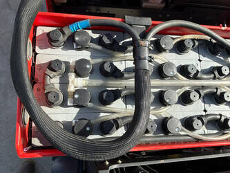 2018-linde-r12b-46263415