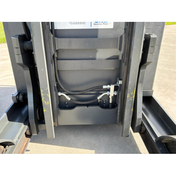 2020 ليندي R14G-46263429