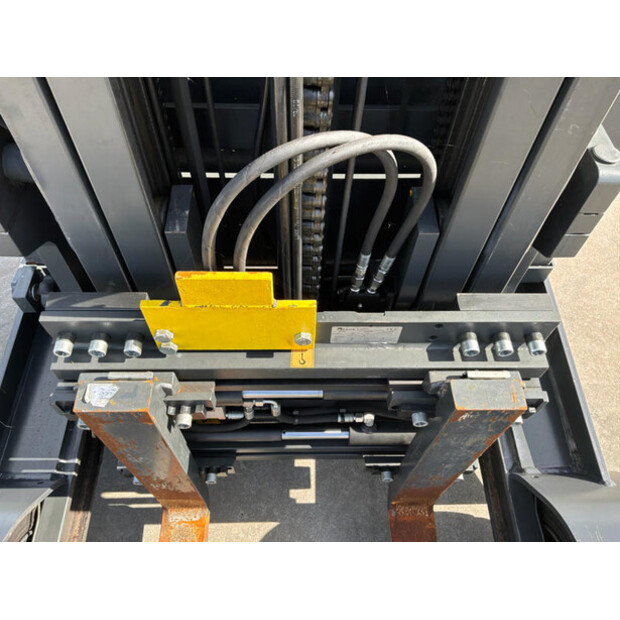 2020 ليندي R14G-46263432