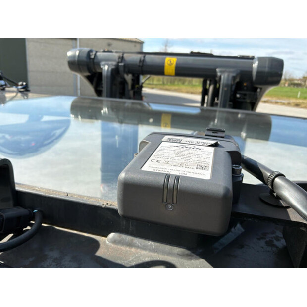 2020 ليندي R14G-46263439