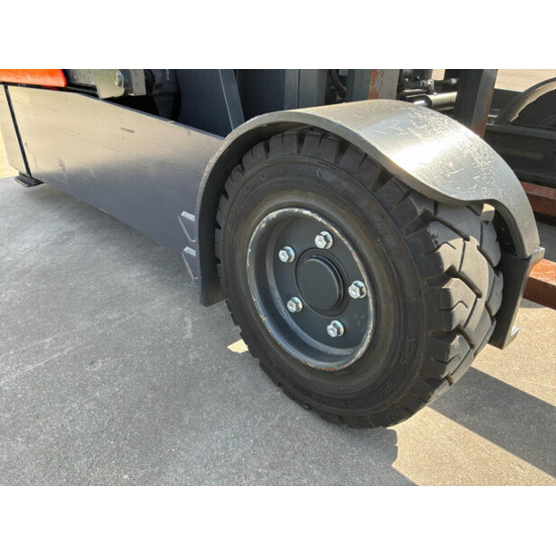 2020 ليندي R14G-46263455