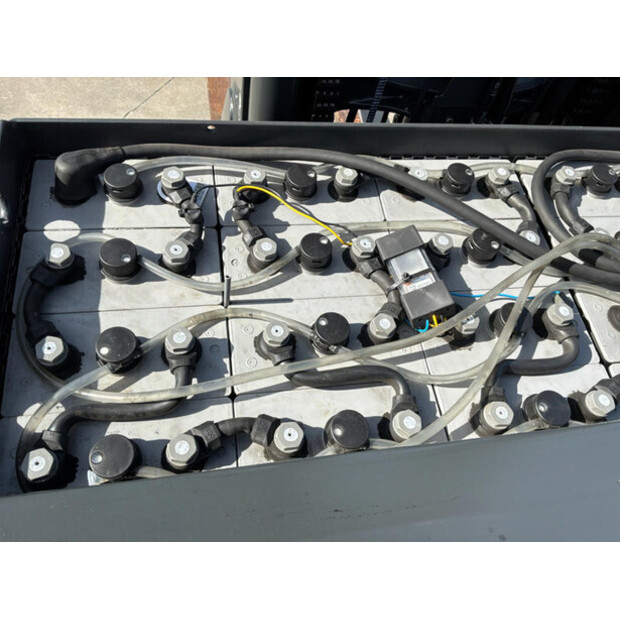 2020 ليندي R14G-46263458