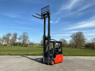 2010-linde-e16-1436743-46263472