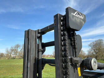 2010-linde-e16-1436743-46263477