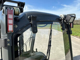 2010-linde-e16-1436743-46263488