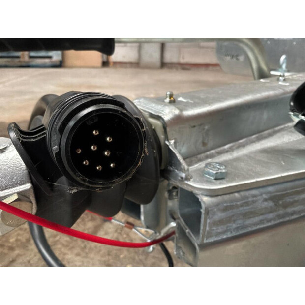 2025 Hulco Terrax-2-46263560