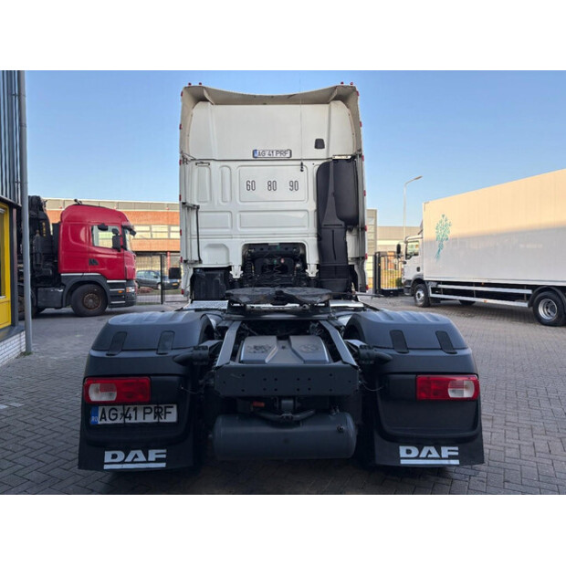 2017 داف XF-46263588