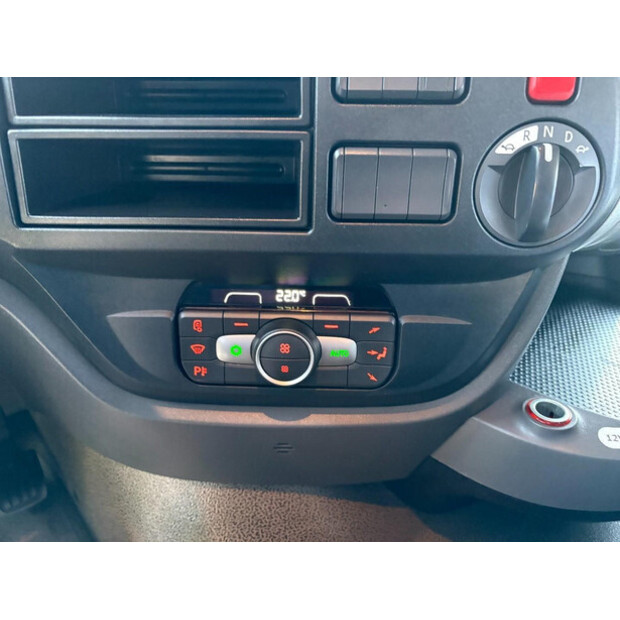 2017 داف XF-46263602