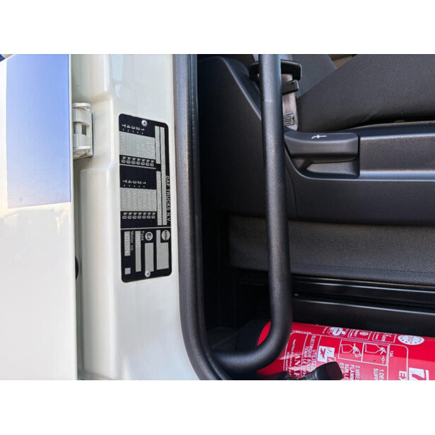 2017 داف XF-46263607