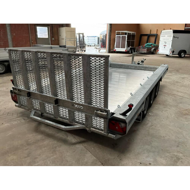 2025 Hulco TERRAX-3-46263633