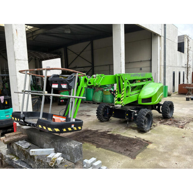 2018 NIFTY HR21D-46263951