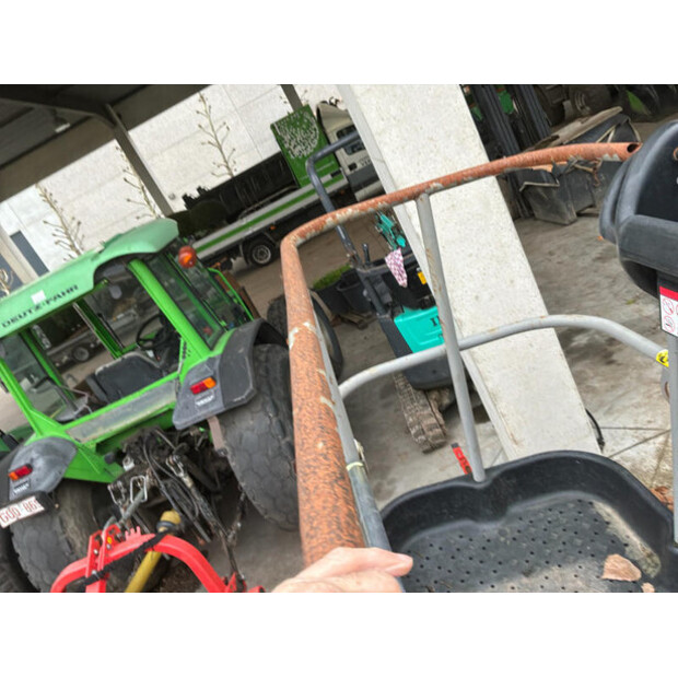 2018 NIFTY HR21D-46263976