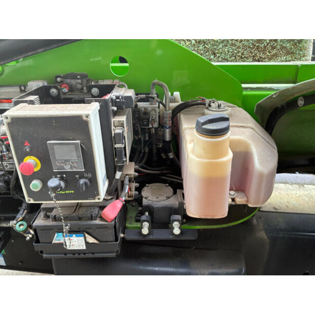 2018 NIFTY HR21D-46263977