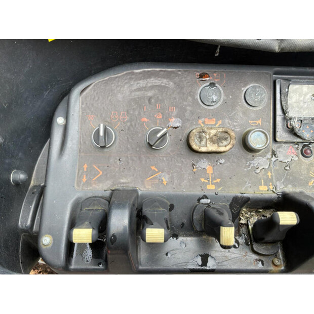 2018 NIFTY HR21D-46263997