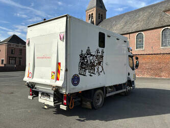 2006-daf-lf45-180-1436761-46264030