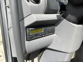 2006-daf-lf45-180-1436761-46264049