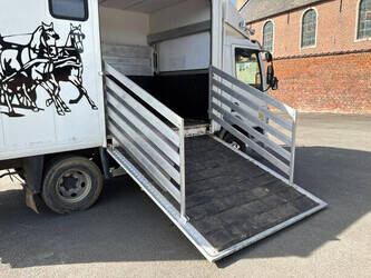 2006-daf-lf45-180-1436761-46264068