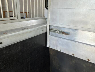 2006-daf-lf45-180-1436761-46264077