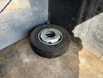 2006-daf-lf45-180-1436761-46264093