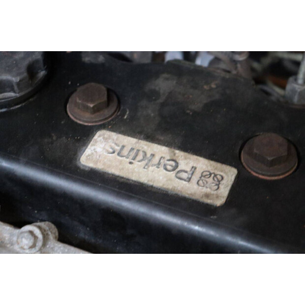 2002 هايستر H7.00XL-46264228