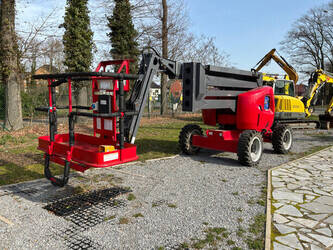 صورة ل رافعات هوائية 2026 مانتال HZ160JRT