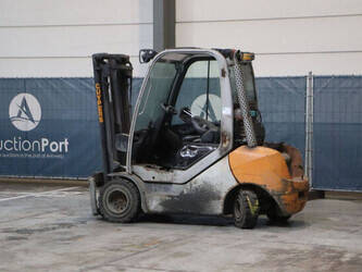 2013-still-rx70-30-1436768-46264294