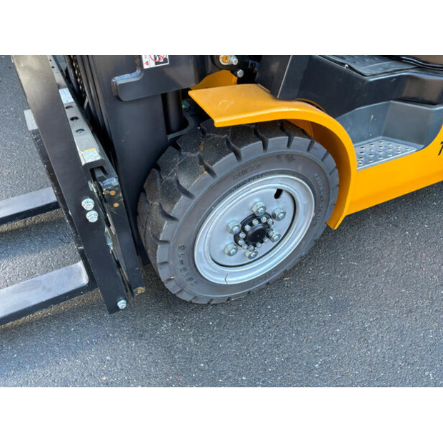 2022 Zhejiang FD30T-46264331