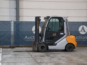 Image de ENGINS DE LEVAGE 2013 Still 3701