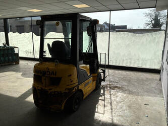 2009-hyundai-20da-7e-46264425