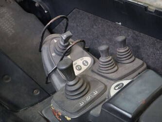 2013-still-3701-46264428