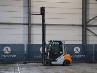 2013-still-3701-46264438