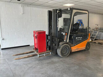 Image for LIFTS 2007 Still R60-35