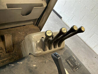 2007-still-r60-35-1436774-46264464