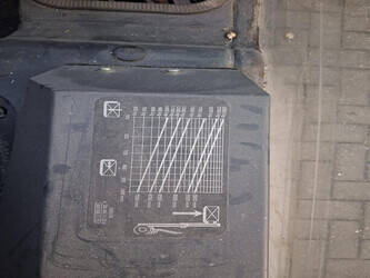 2002-linde-e25-02-1436778-46264593