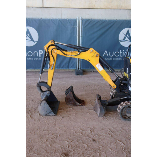 2019 بوبكات E08-46264781