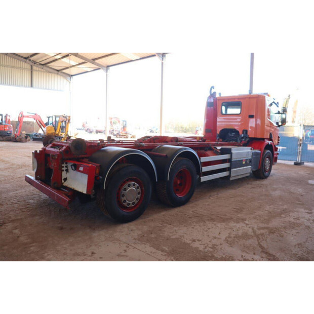 Scania P340-46264872