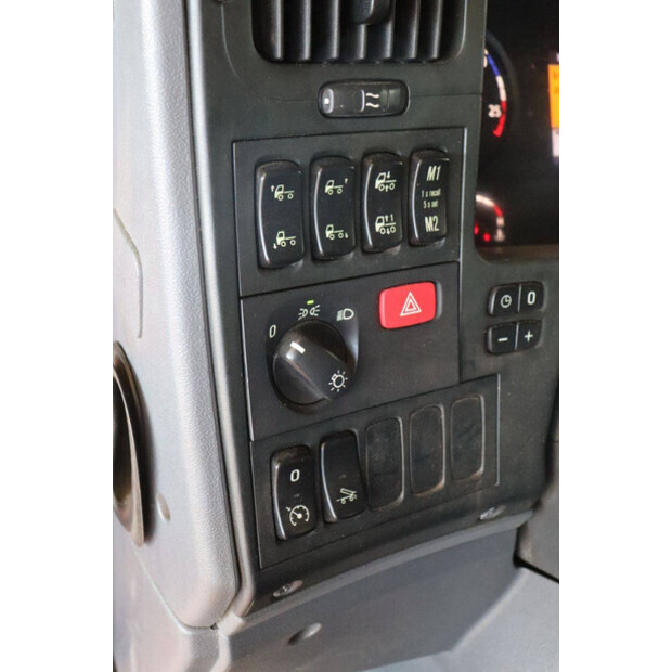 Scania P340-46264930