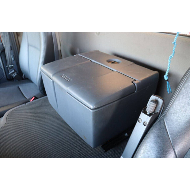 Scania P340-46264935